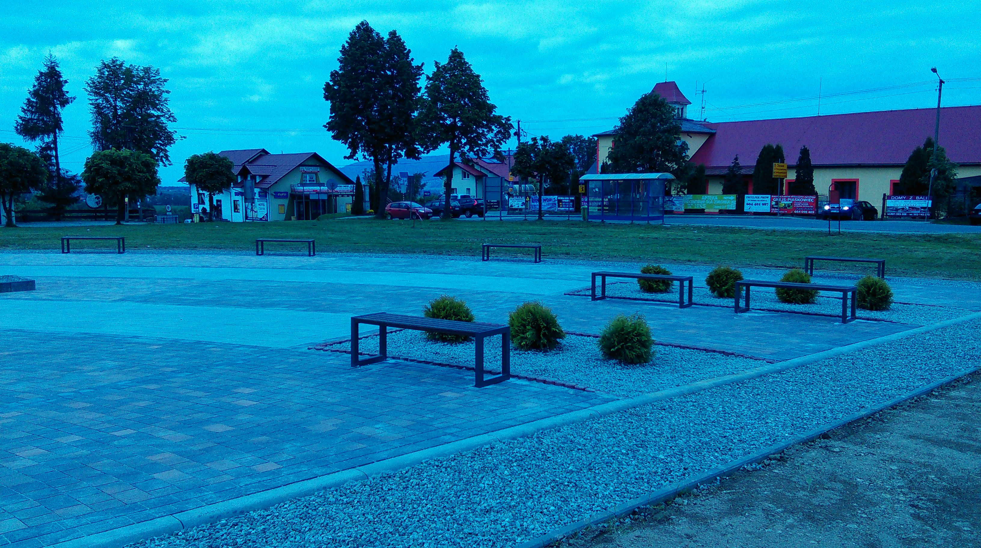 GMINA LIPOWA DOPEŁNIENIE PIĘKNEGO SKWERU FILPOL